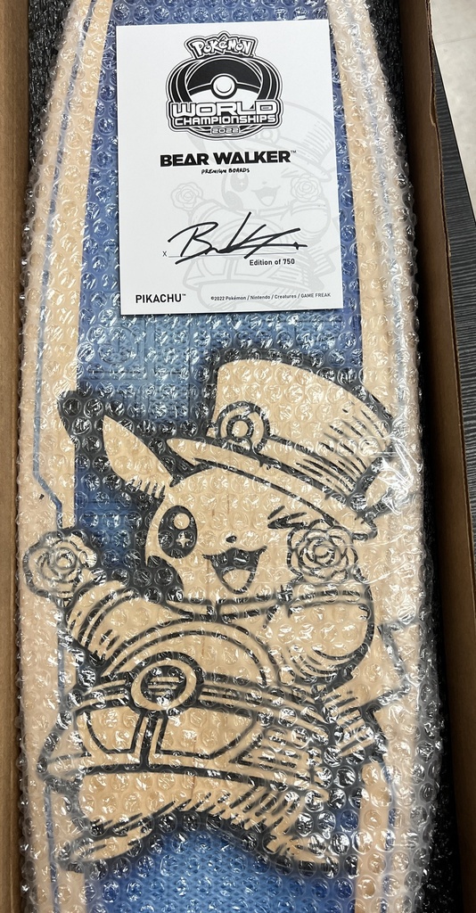 Pokemon World Championship 2022 X Bear Walker - Pikachu Sakteboard